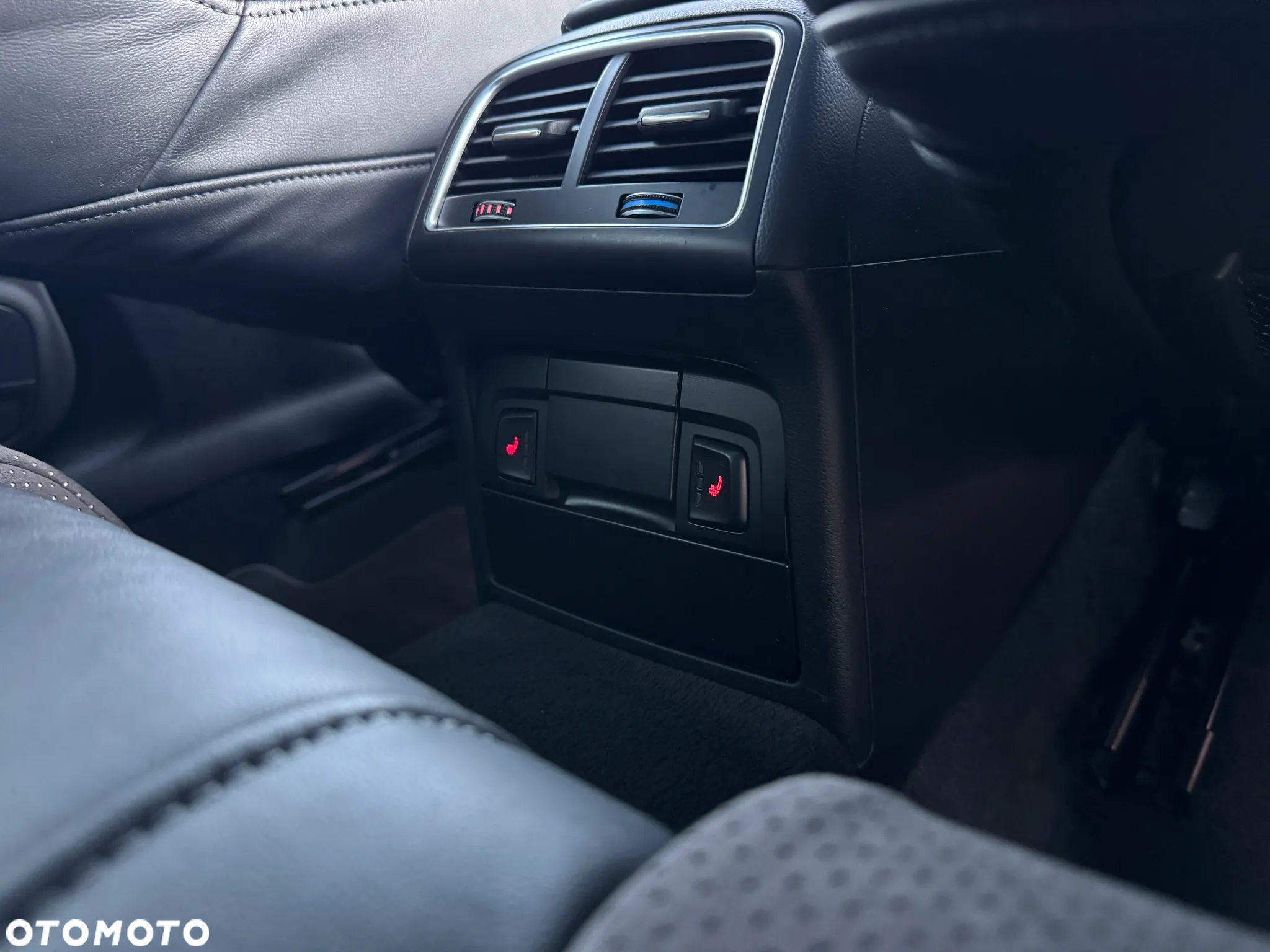 Audi A4 Avant 2.0 TDI Quattro Line S tronic - 16