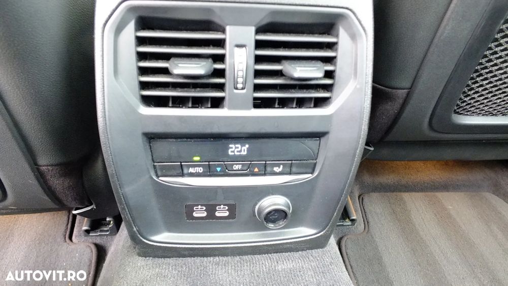 BMW Seria 3 320d xDrive Aut. Luxury Line - 28