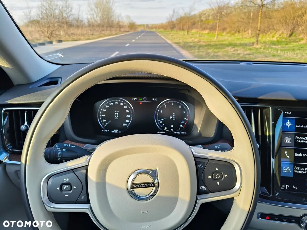 Volvo S60 B5 B AWD Ultimate Bright - 9