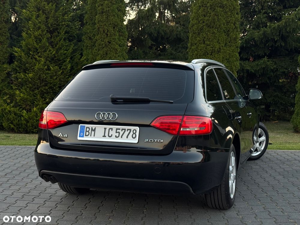 Audi A4 Avant 2.0 TDI - 21