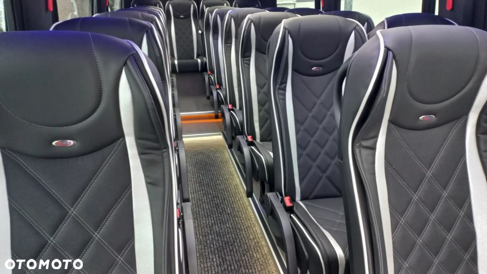 Mercedes-Benz Sprinter Eurobus 519 - 8