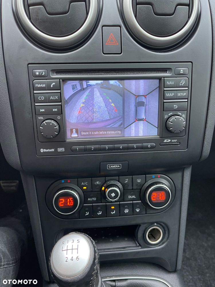 Nissan Qashqai 1.6 dCi DPF I-Way - 18
