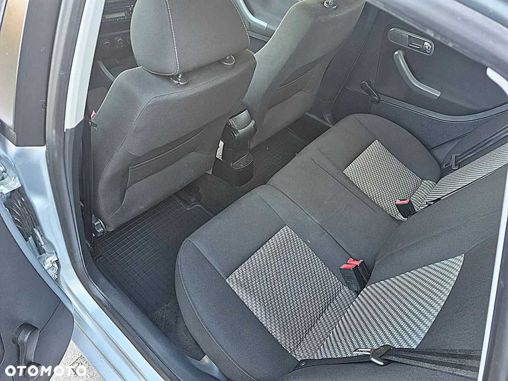 Seat Ibiza 1.4 16V Entry - 23