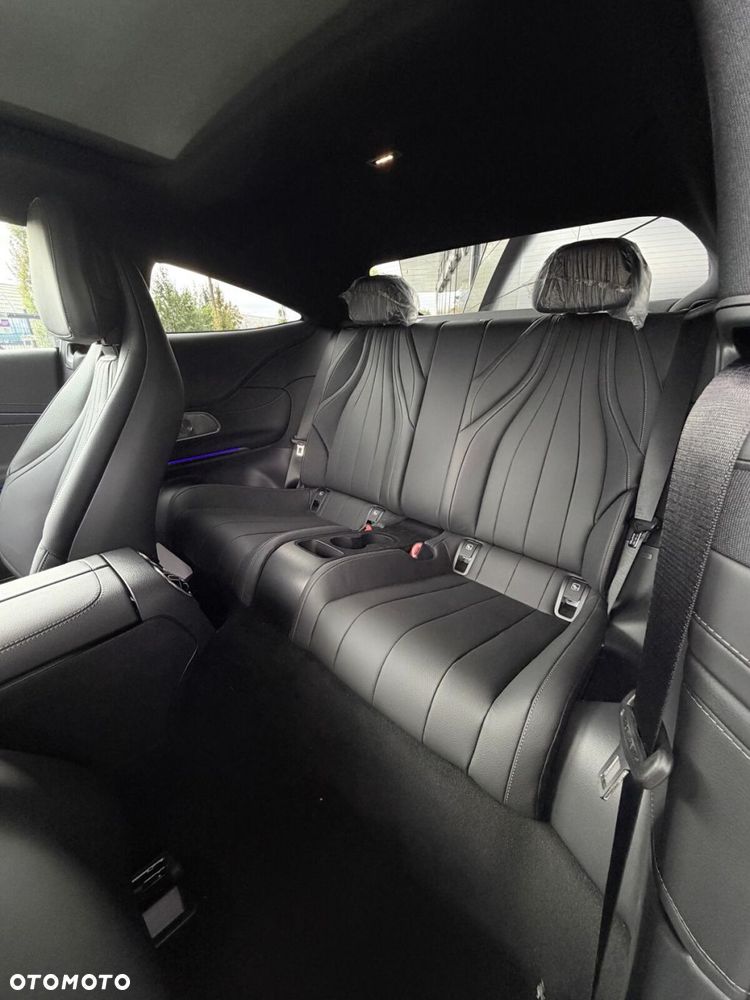 Mercedes-Benz CLE 300 mHEV 4-Matic AMG Line - 19