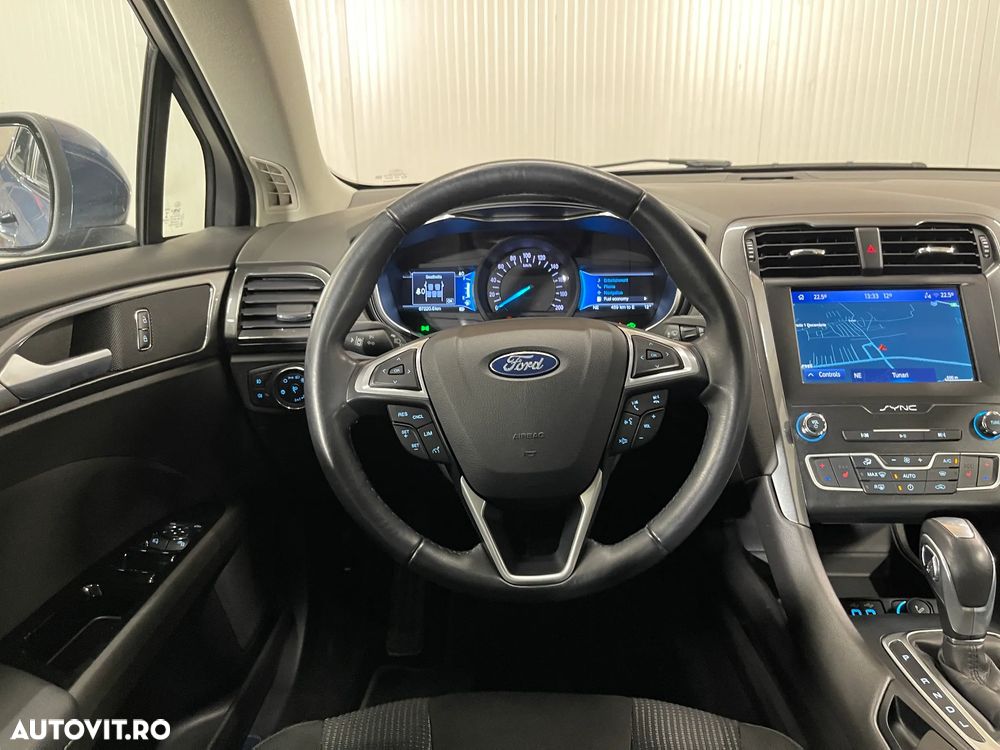 Ford Mondeo 2.0 HEV Titanium - 6