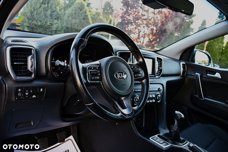 Kia Sportage 1.6 GDI 2WD Black Edition - 11