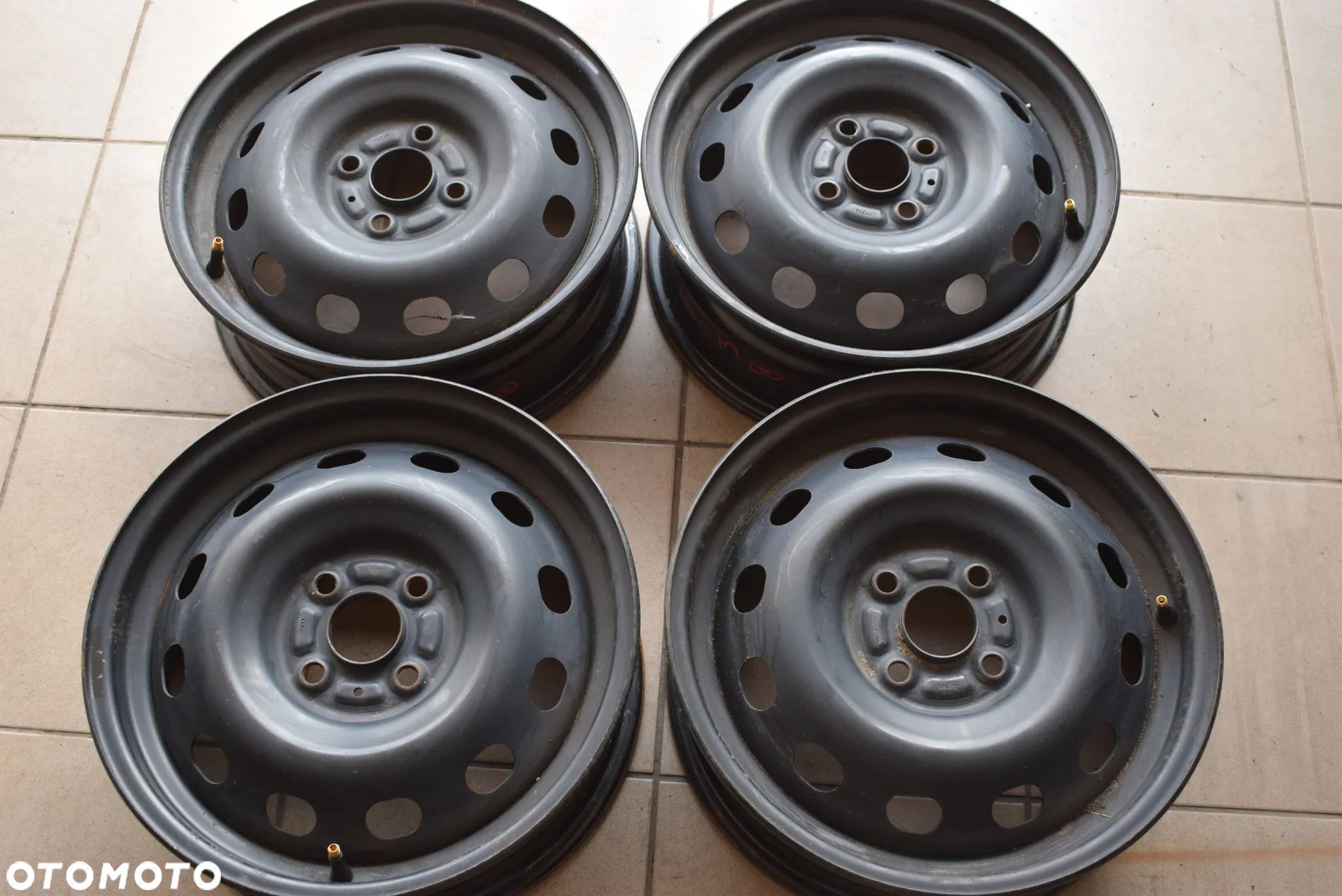 Felgi stalowe Suzuki 5,5x15 4x100 R15 - 1