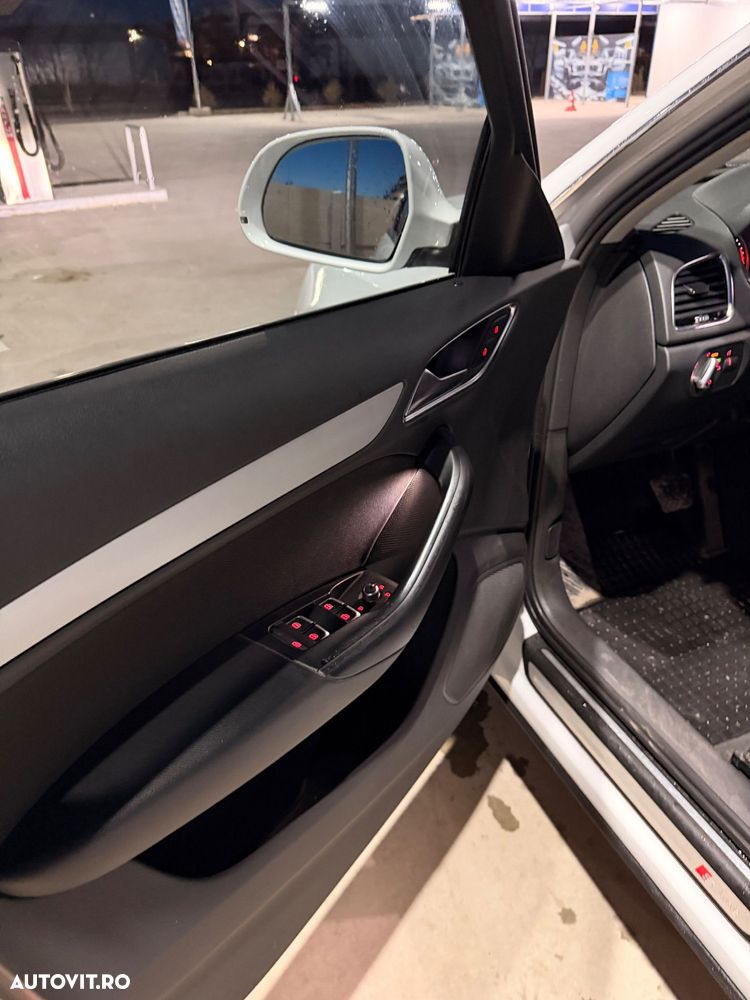 Audi Q3 2.0 TDI Quattro S tronic sport - 7