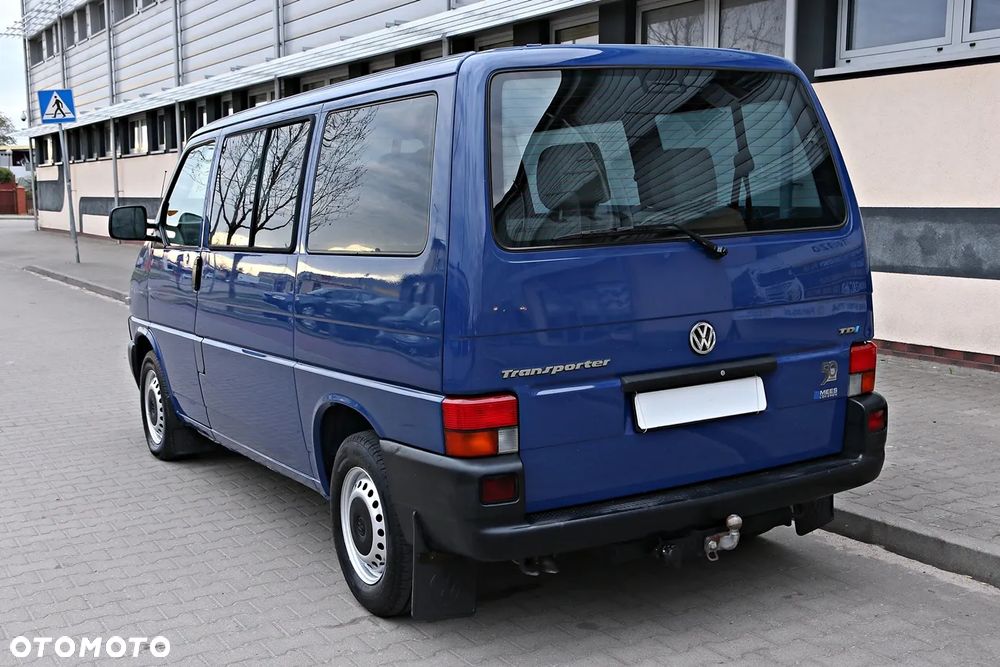 Volkswagen Transporter - 23