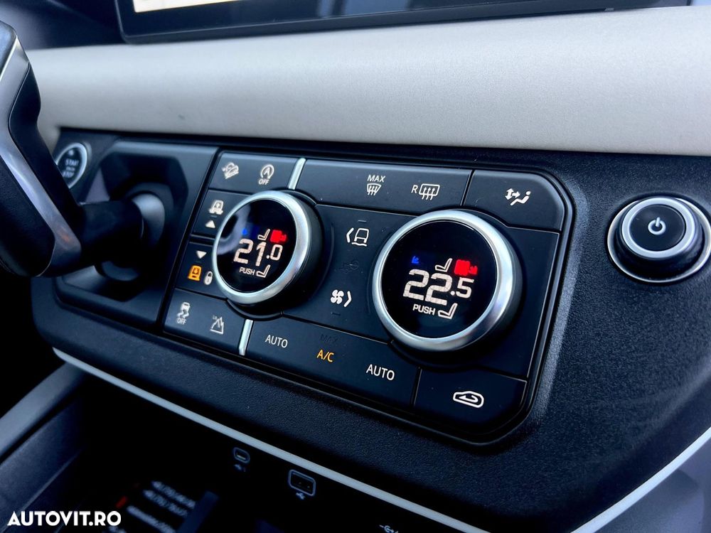 Land Rover Defender - 13