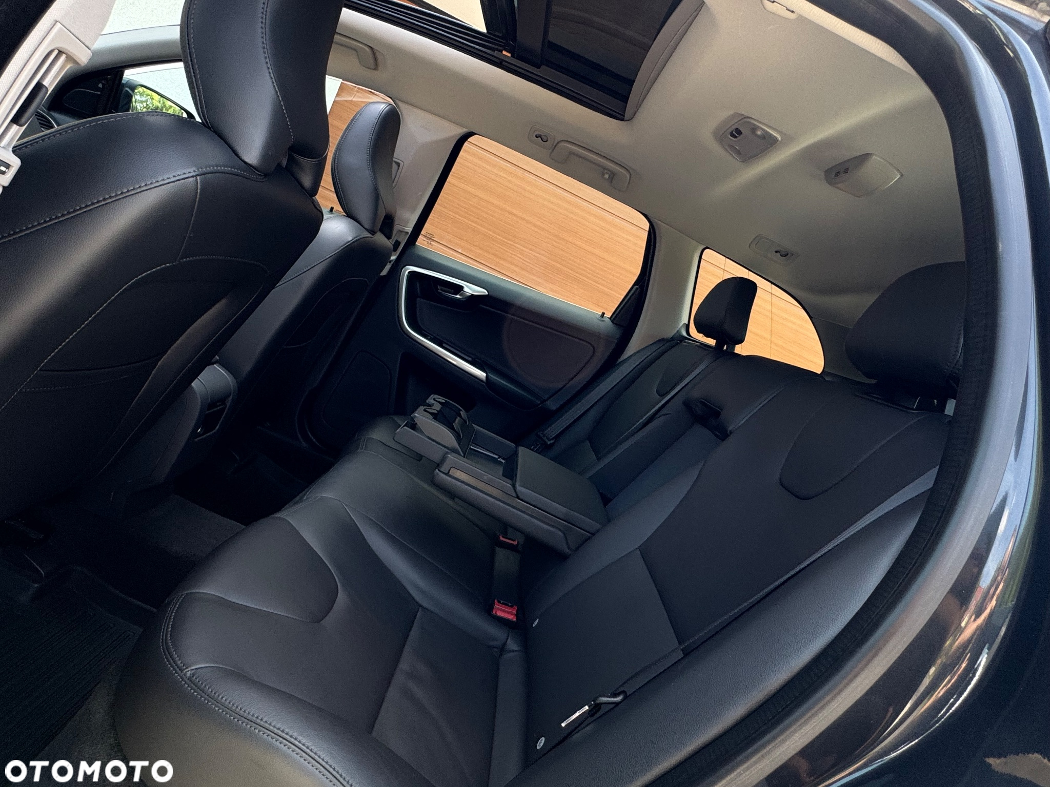Volvo XC 60 D3 Geartronic Summum - 35
