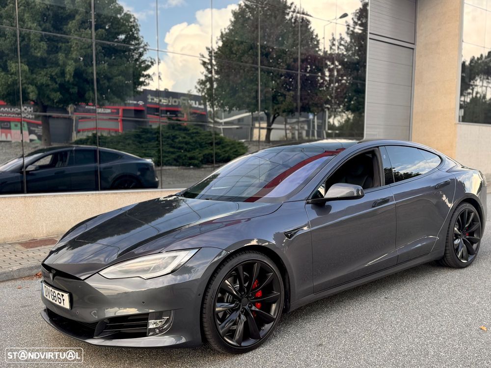 Tesla Model S 100 kWh Long Range Plus AWD - 1