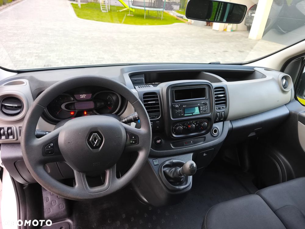 Renault Trafic - 14