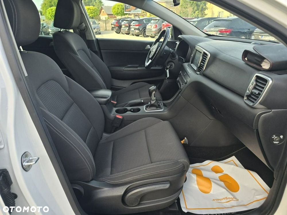Kia Sportage - 12
