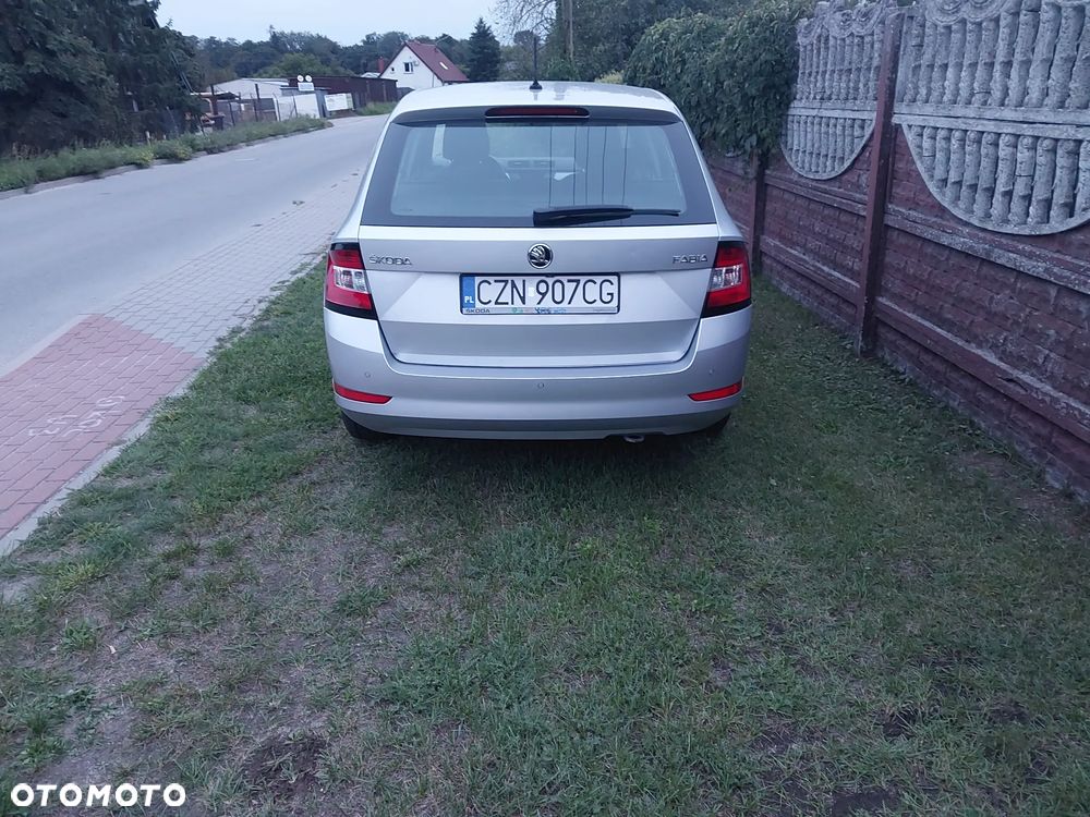 Skoda Fabia 1.0 Ambition - 10