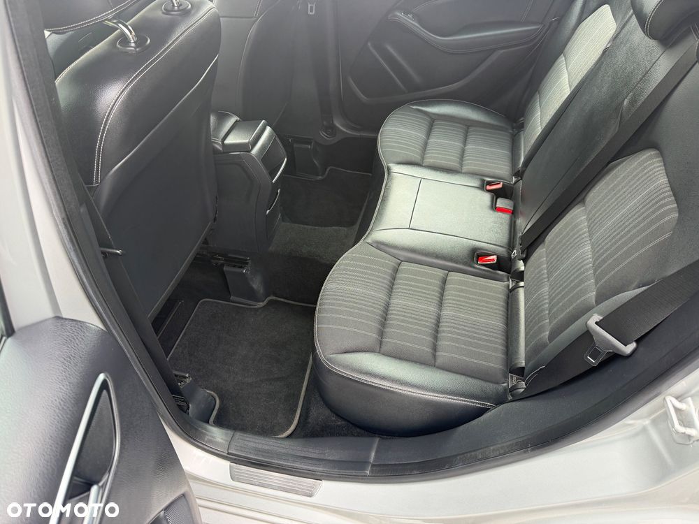 Mercedes-Benz Klasa B 180 CDI BlueEFFICIENCY Edition 1 - 15