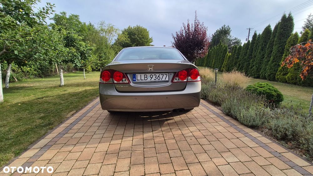 Honda Civic 1.8 Comfort - 4