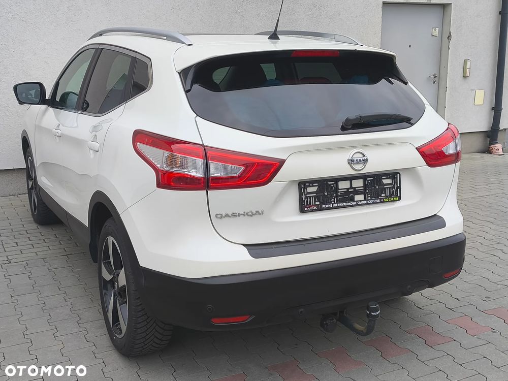 Nissan Qashqai 1.6 DIG-T Tekna - 11