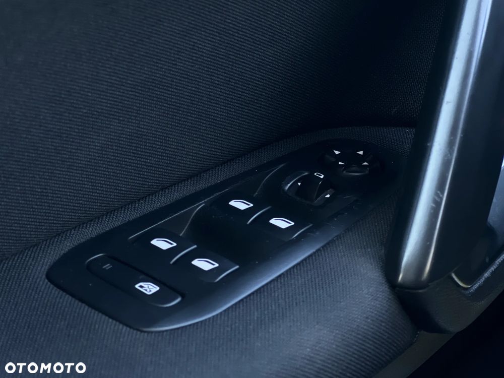 Peugeot 308 - 20