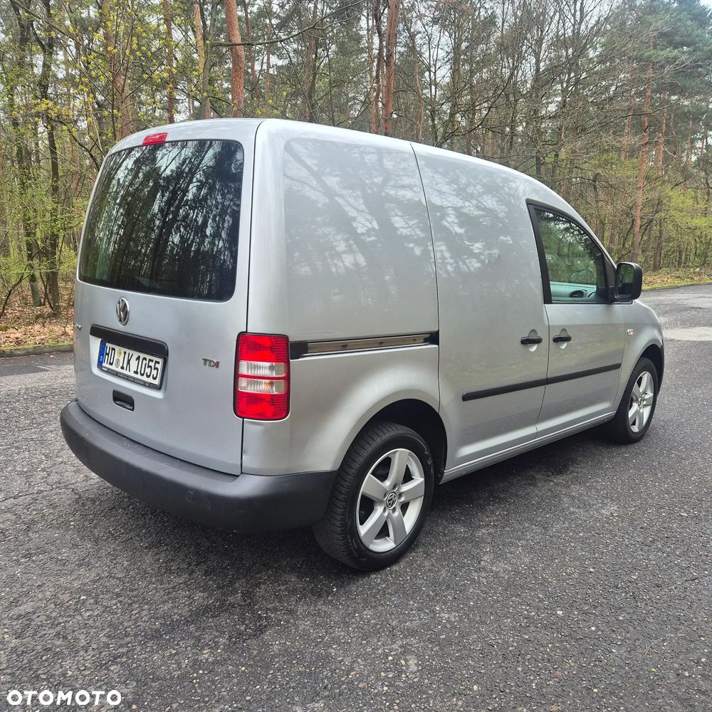 Volkswagen Caddy - 4