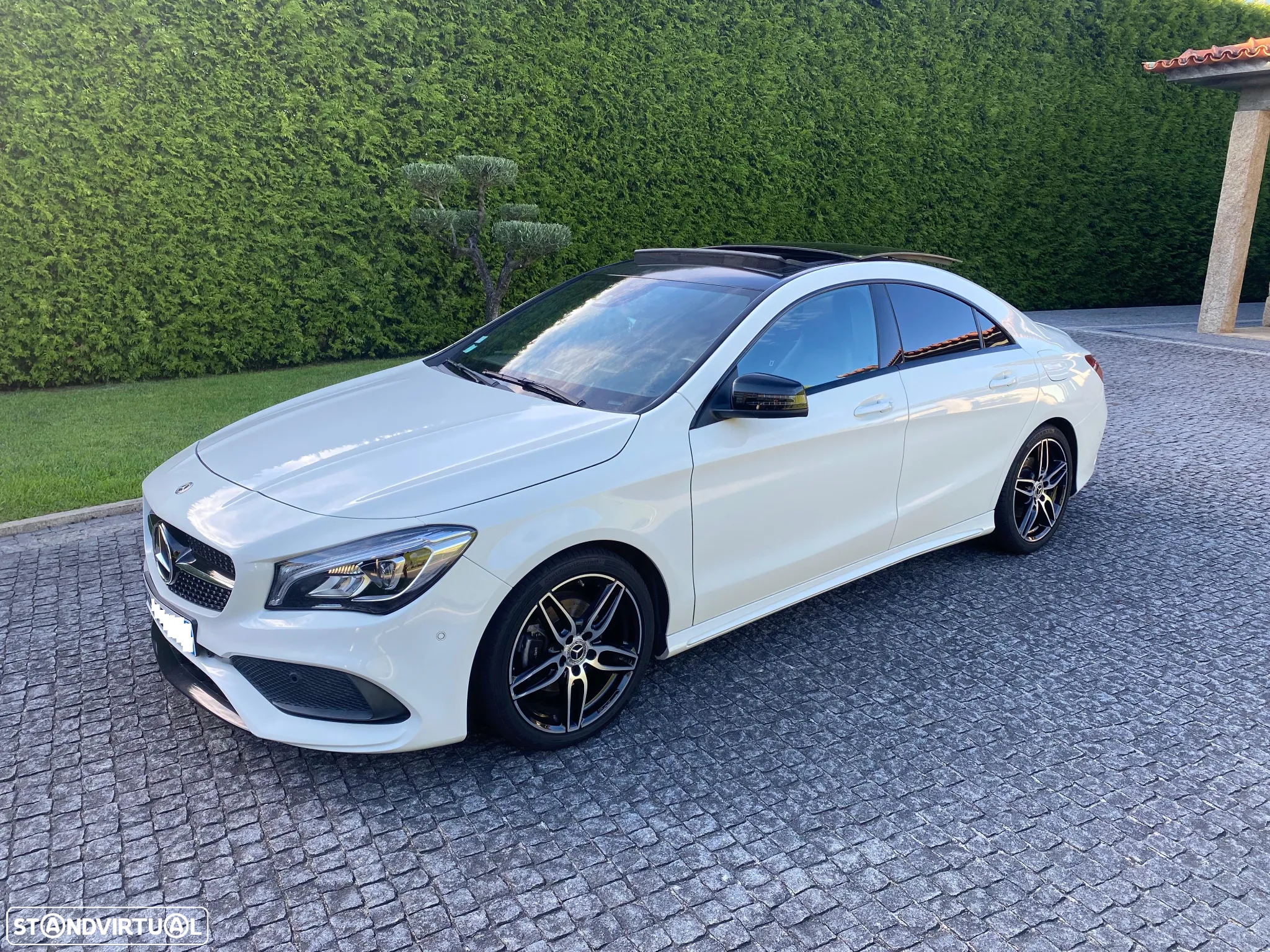 Mercedes-Benz CLA 180 d AMG Line - 18