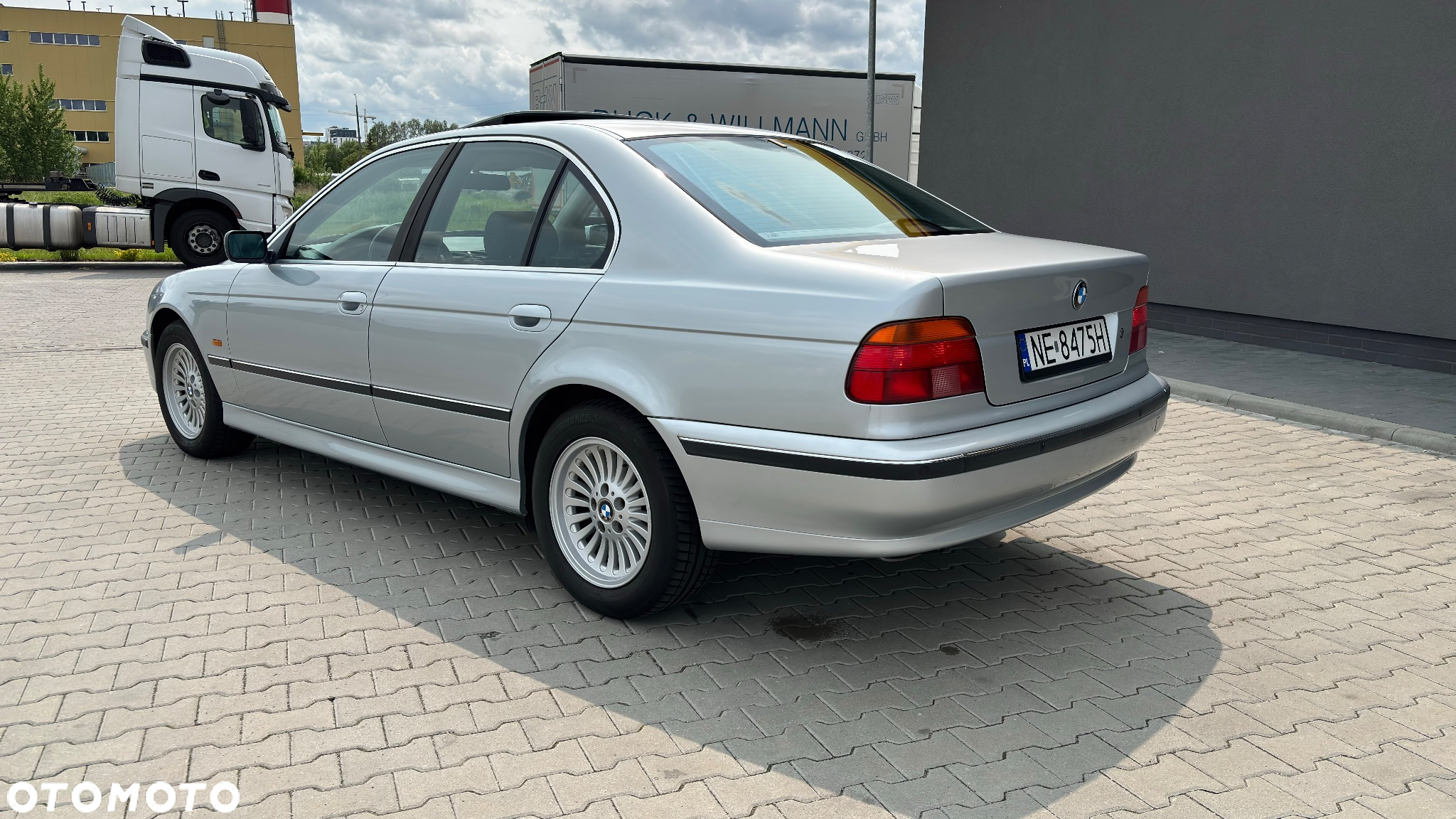 BMW Seria 5 520i - 3