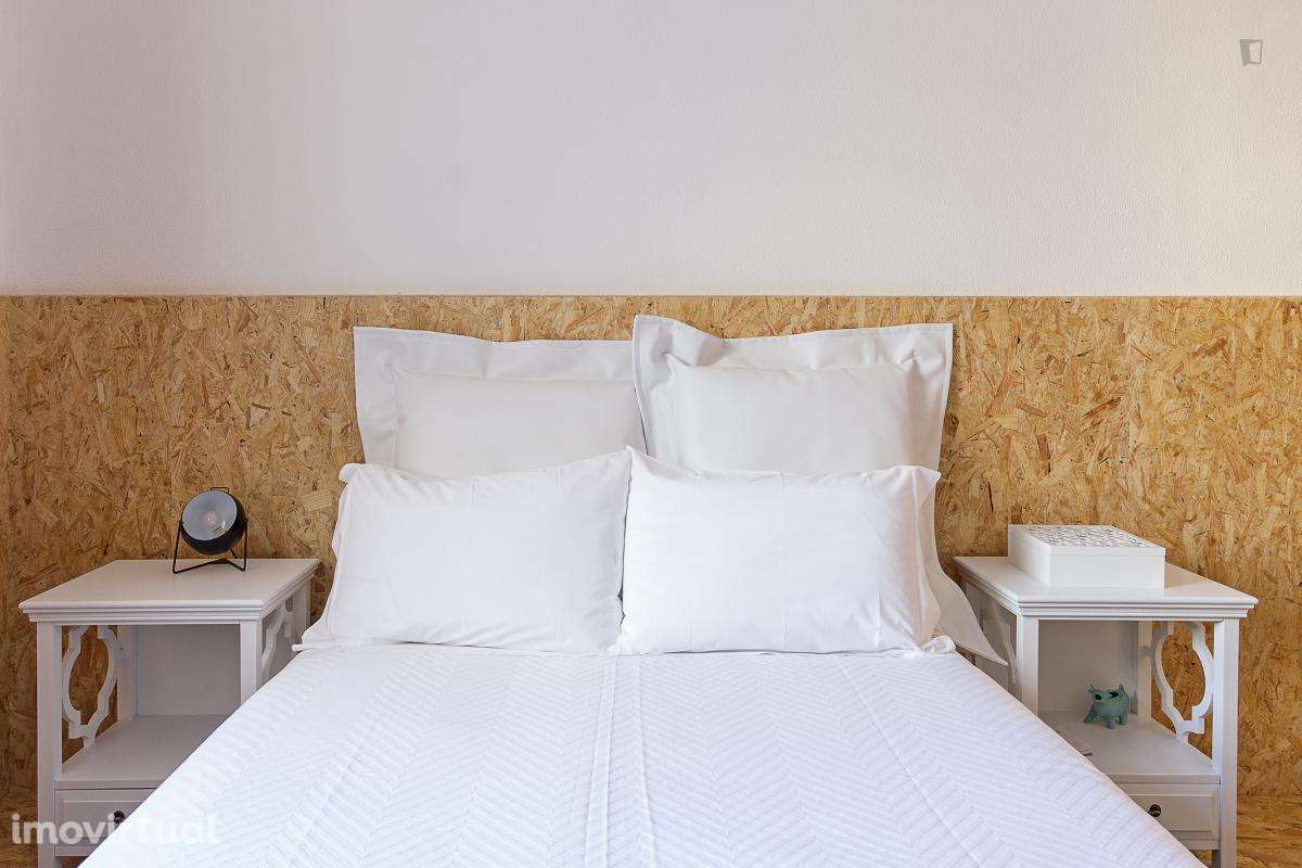 Estúdio - localizado em Baixa Coimbra - Grande imagem: 4/17