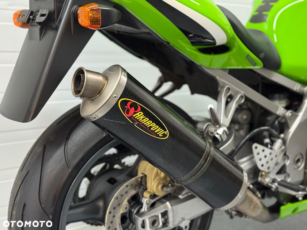 Kawasaki ZXR - 9