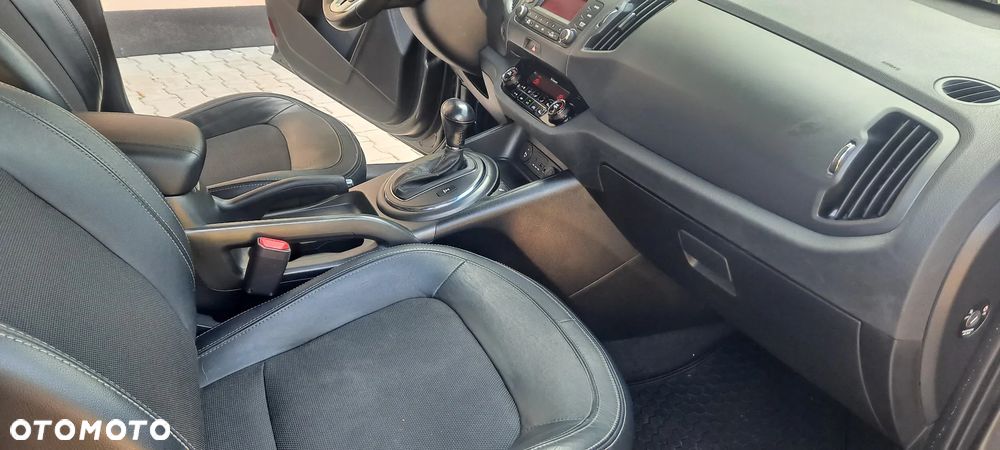 Kia Sportage 2,0 CRDI AWD Spirit - 35