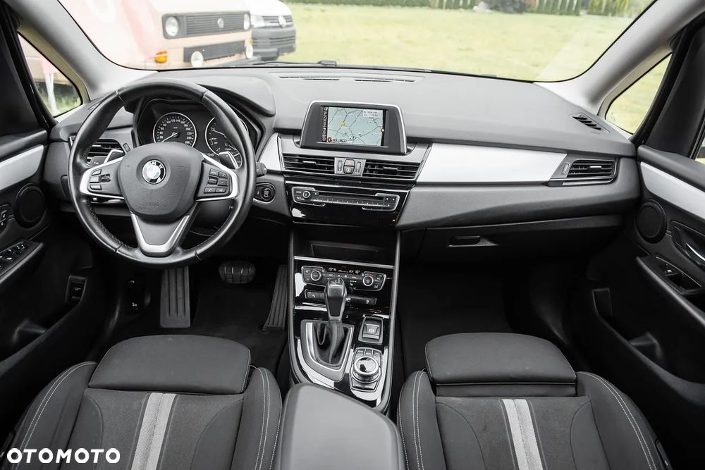 BMW Seria 2 220d Sport-Aut M Sport - 6