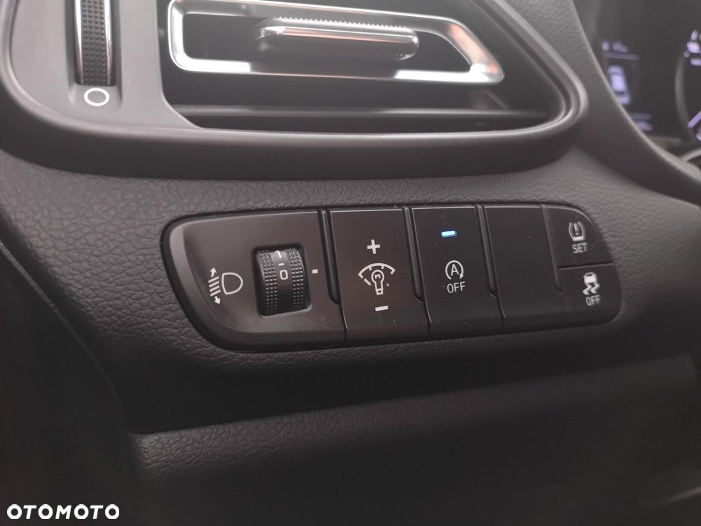 Hyundai i30 1.5 DPI Smart - 21