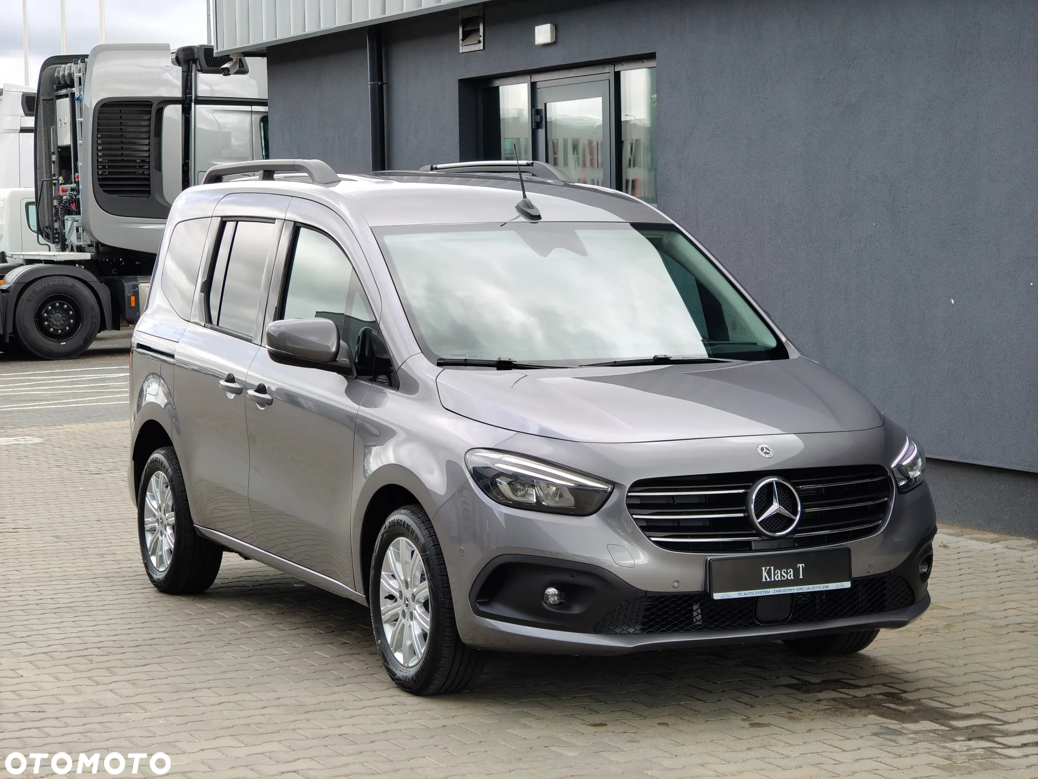 Mercedes-Benz Klasa T 180 Progressive - 8