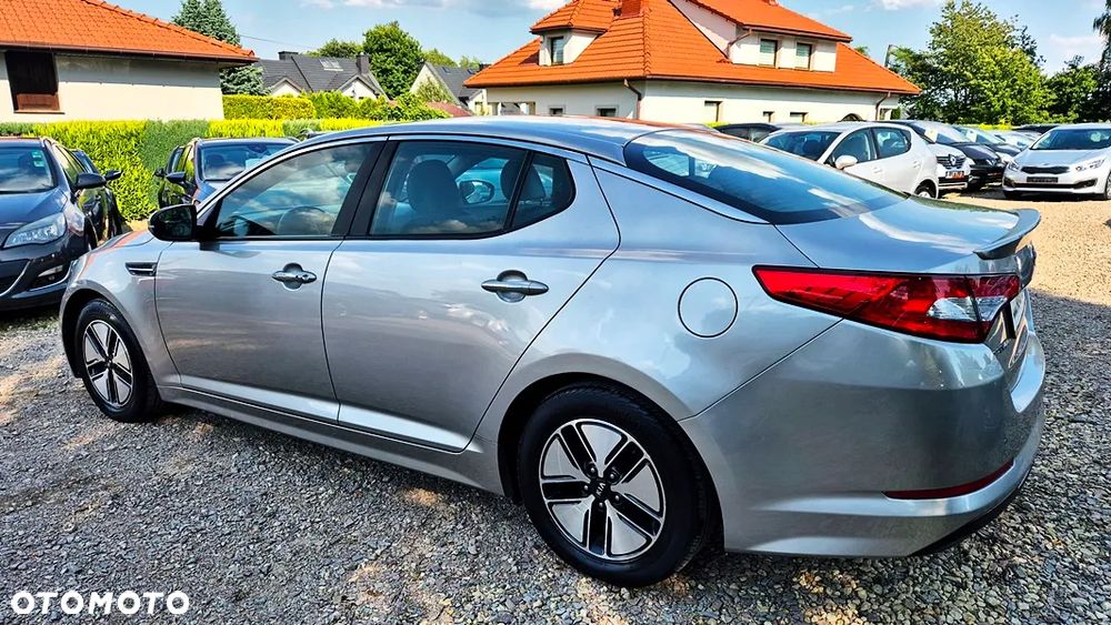 Kia Optima 2.0 CVVT Spirit - 23