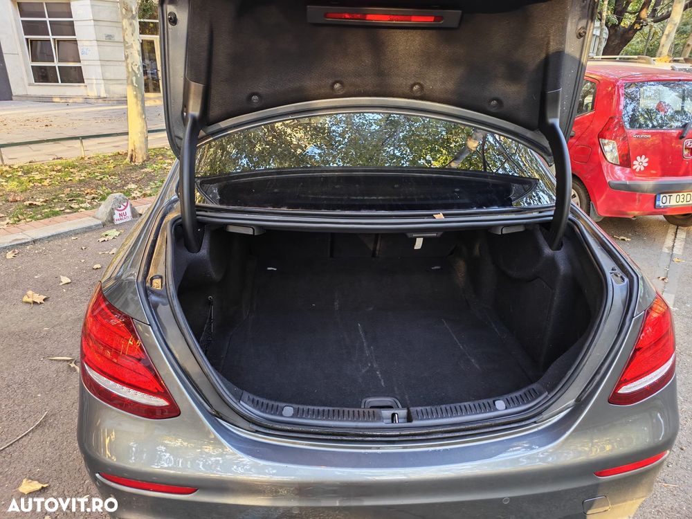 MERCEDES-BENZ E-Class 2018 — imagine 7