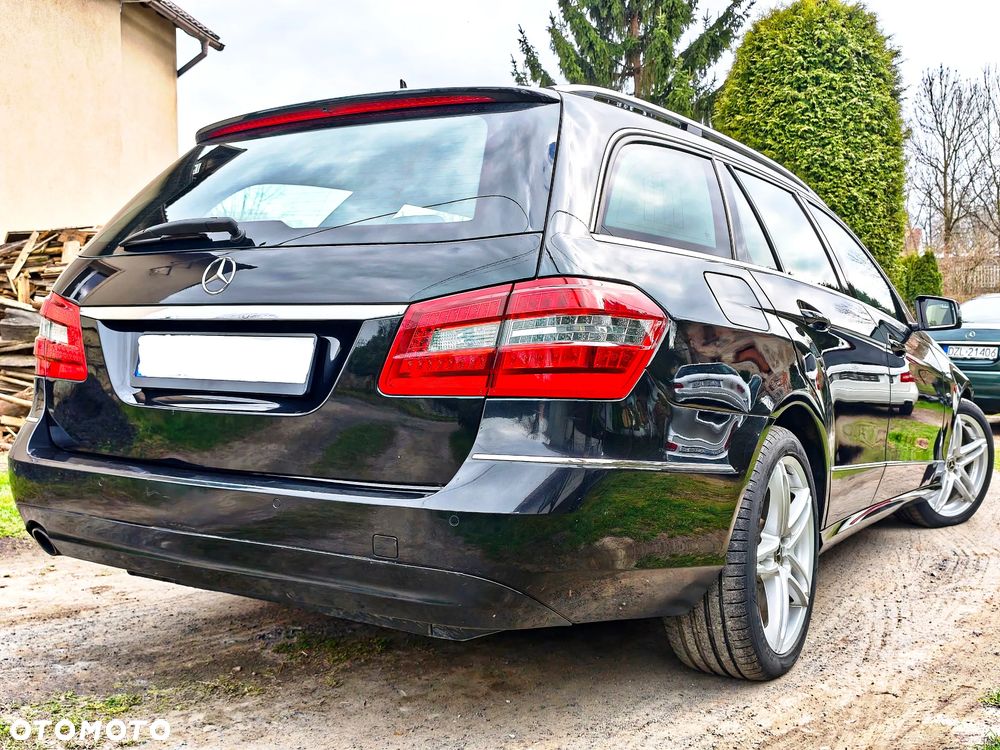 Mercedes-Benz Klasa E - 34