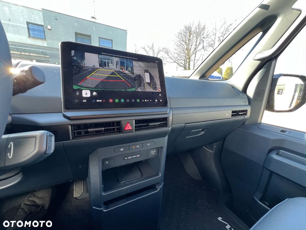 Kia PV5 - 9