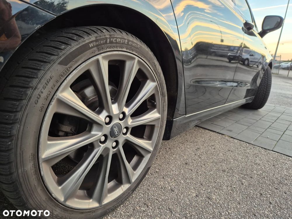 Ford Mondeo - 18
