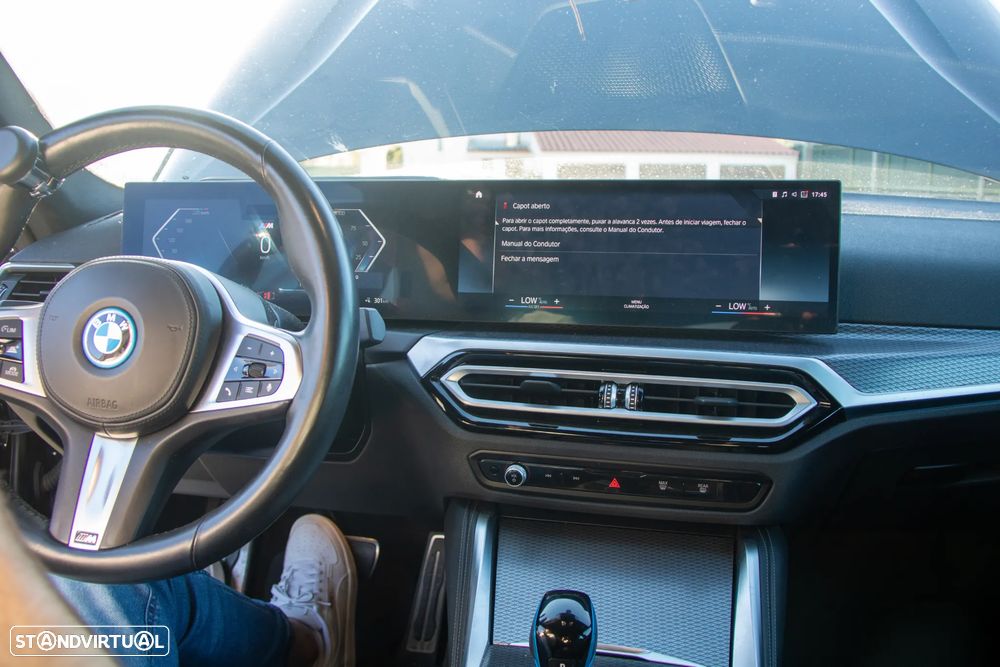 BMW i4 - 13