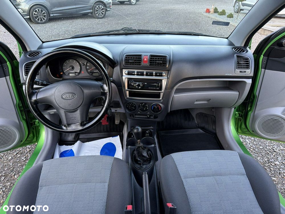 Kia Picanto - 10