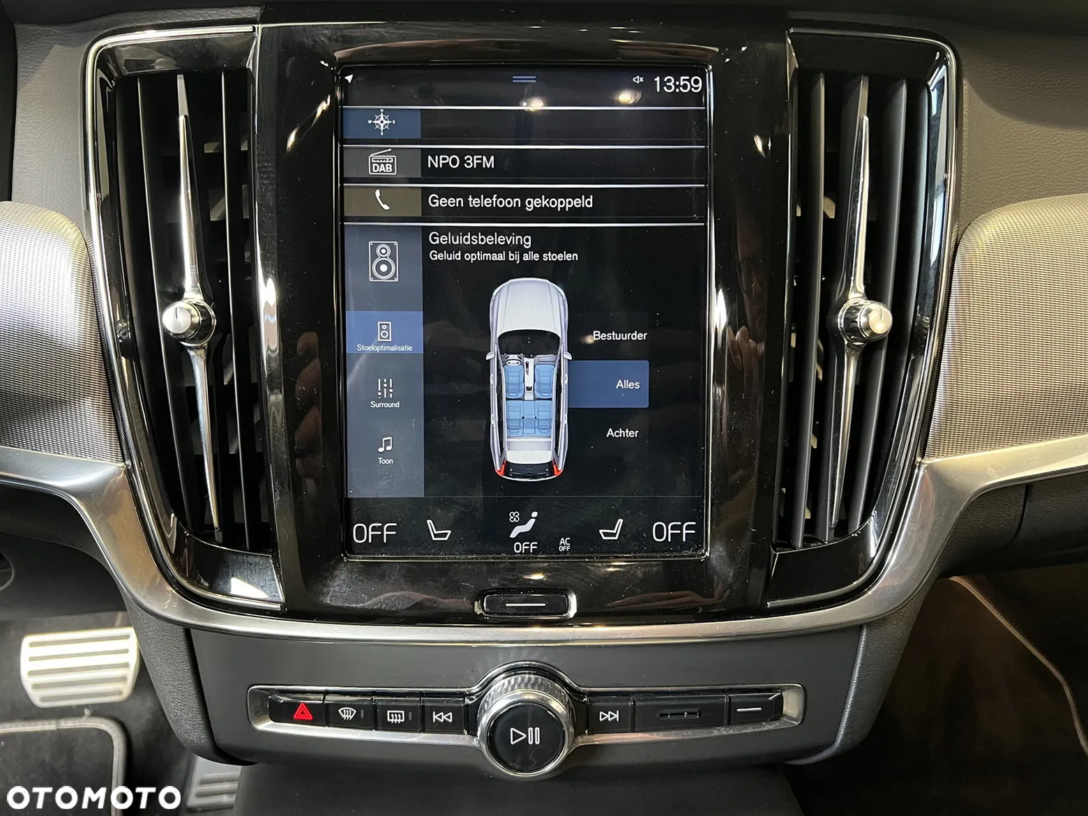 Volvo V90 D5 AWD R-Design - 19