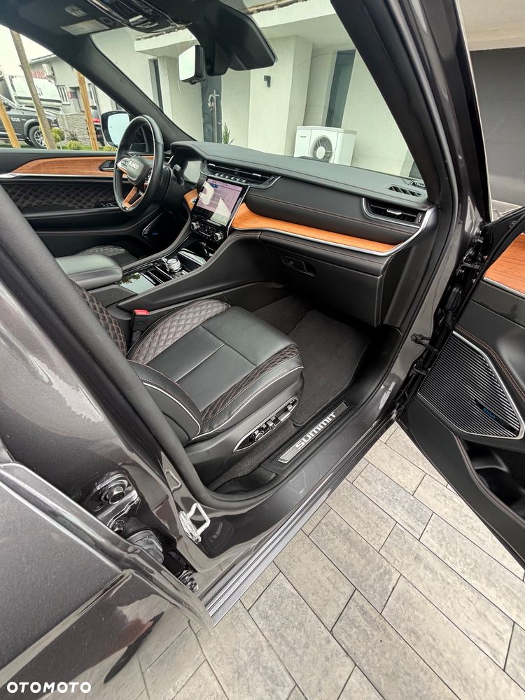 Jeep Grand Cherokee 5.7 V8 HEMI 4WD Automatik Summit - 21