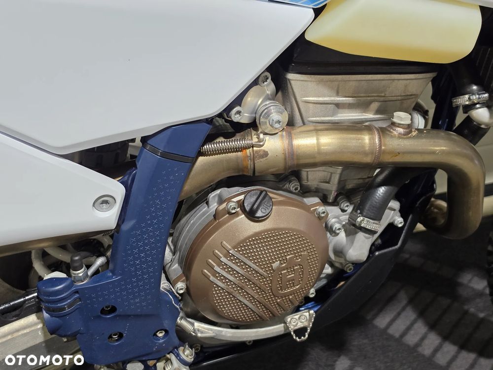 Husqvarna FE - 4