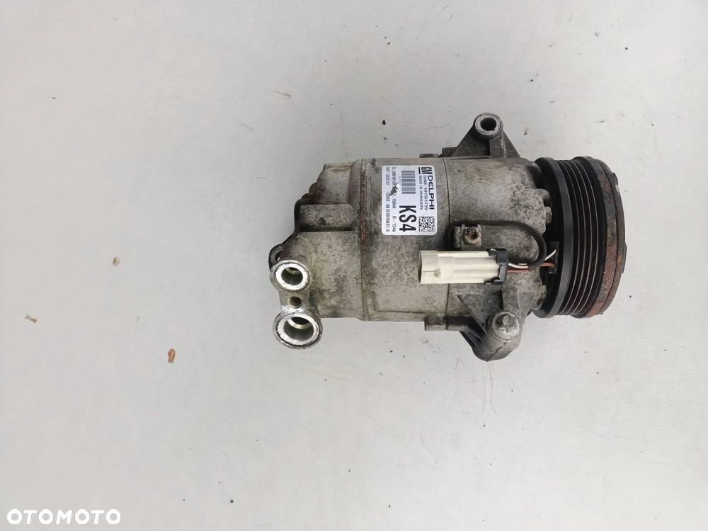 KOMPRESOR SPRĘŻARKA KLIMATYZACJI DELPHI 13322147KS4 OPEL ASTRA J ZAFIRA B - 1