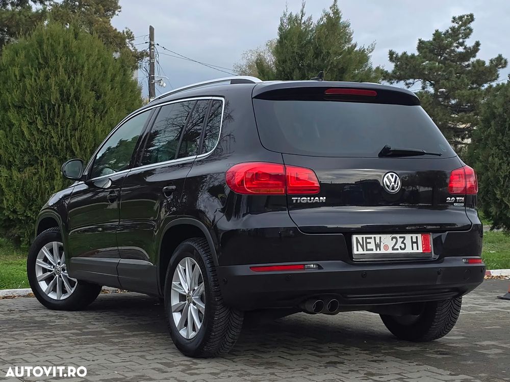 Volkswagen Tiguan 2.0 TDI DPF BlueMotion Technology Sport & Style - 2