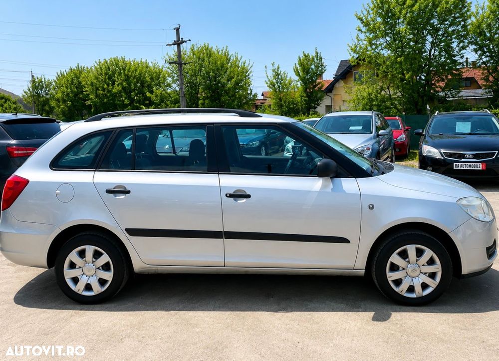 Skoda Fabia 1.2 HTP STYLE EDITION - 4