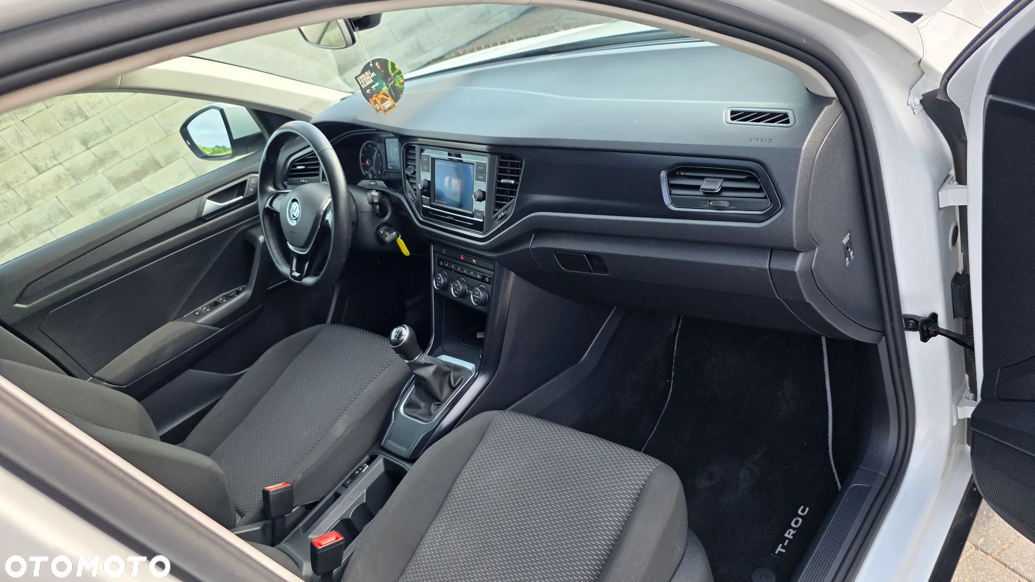 Volkswagen T-Roc 1.0 TSI OPF - 11