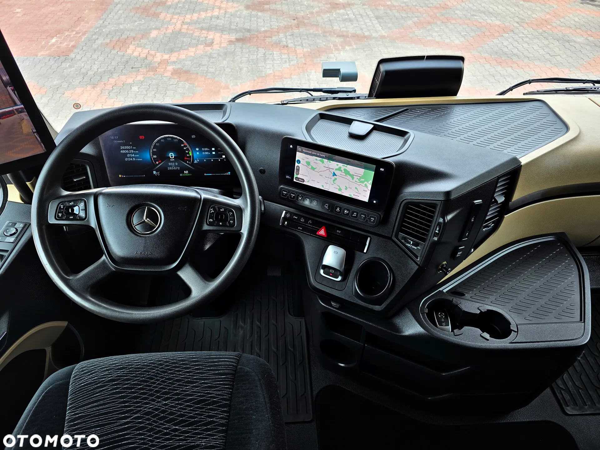 Mercedes-Benz ACTROS 1842 MP5 / Metalik / 263 000 km / Standard 315/70/22.5 - 11