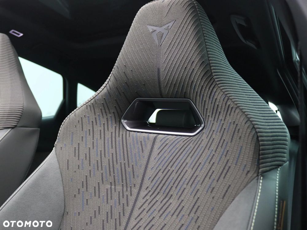 Cupra Formentor 1.5 e-Hybrid DSG Tribe Edition - 38