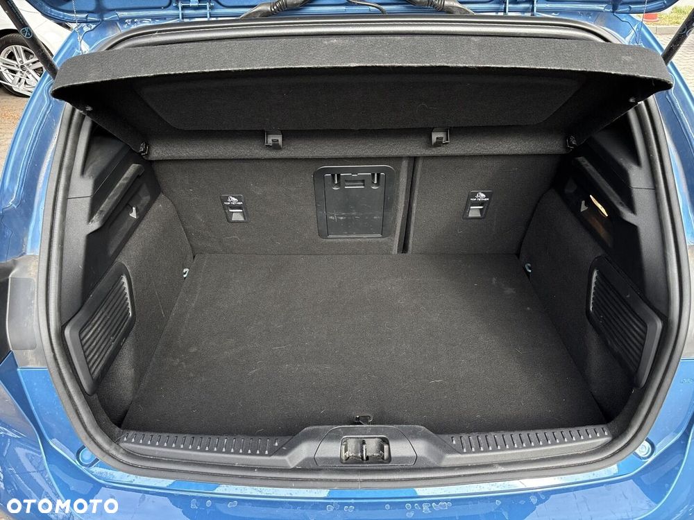 Ford Focus - 18