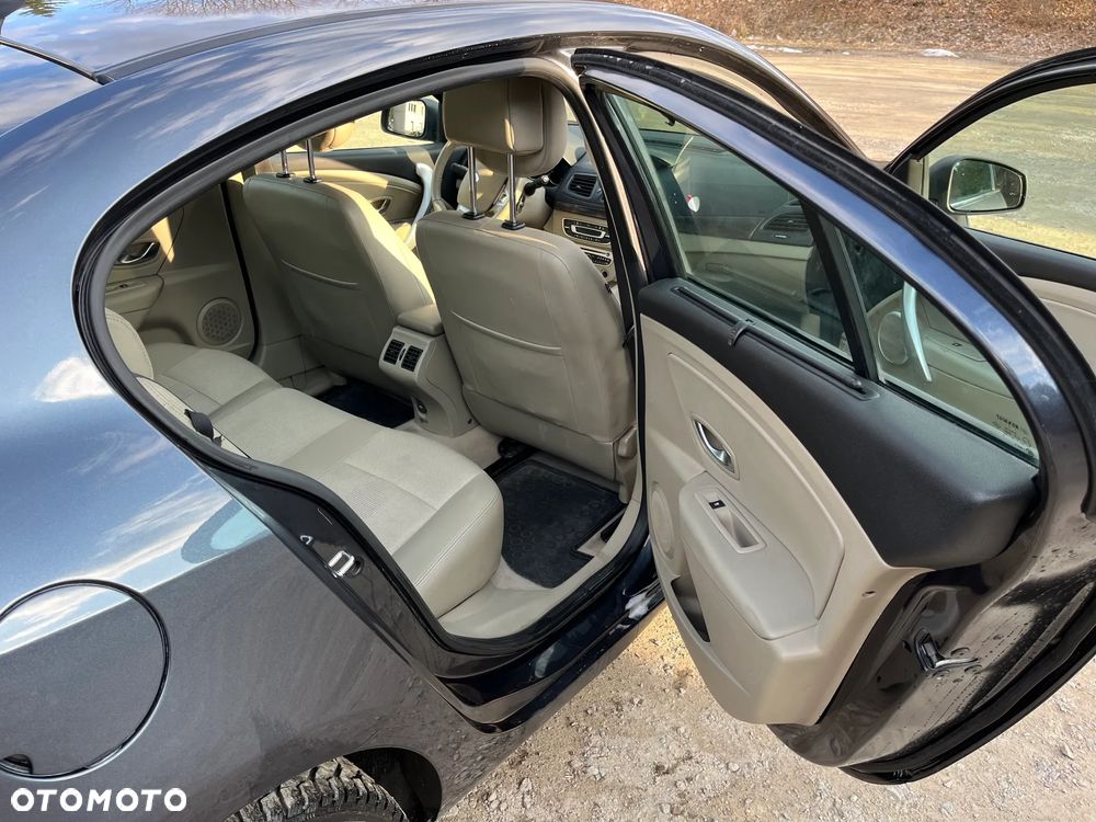 Renault Fluence 1.6 16V Expression - 3